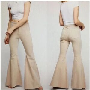 Free People Just Float On Pants with Raw Hem in Ranger Khaki - Size 26